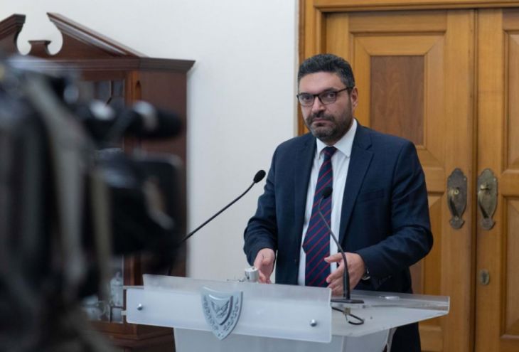 Кипр запустил процедуру лишения гражданства девяти иностранных миллионеров и 17 членов их семей | Европа Кипр
