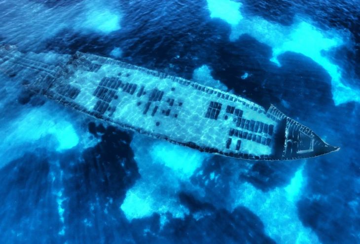 У берегов Лимассола на дне моря лежит затонувшее судно (фото и видео) | Европа Кипр